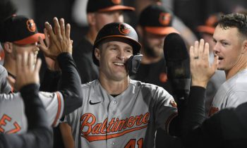 Tigres cambian efectivo a Orioles por hijo de entrenador de Angelinos